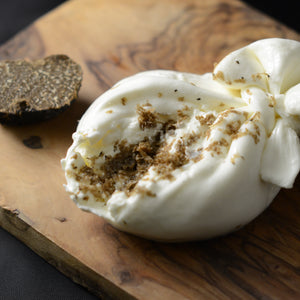 トリュフブッラータ【1月終売】 Truffle Burrata